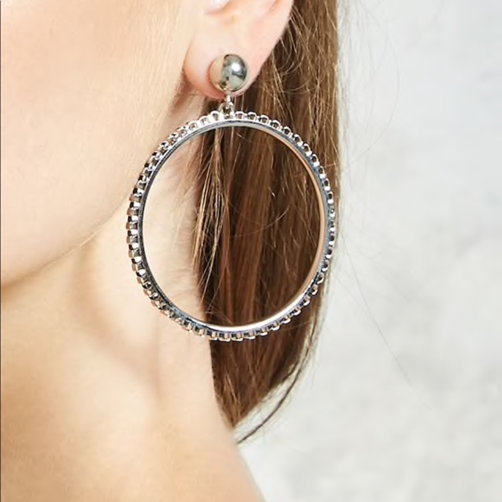 Forever 21 square chain drop hoop earing